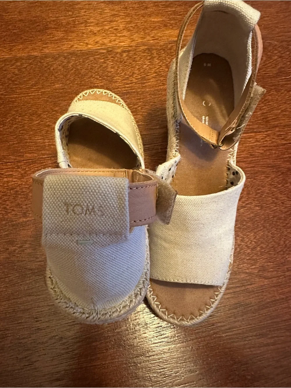 Tom's wedges